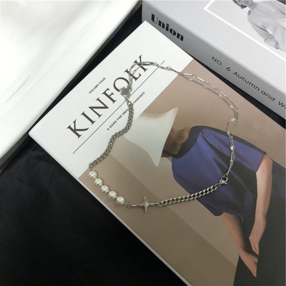 Star and Pearls Necklace - Picture 3 of 9